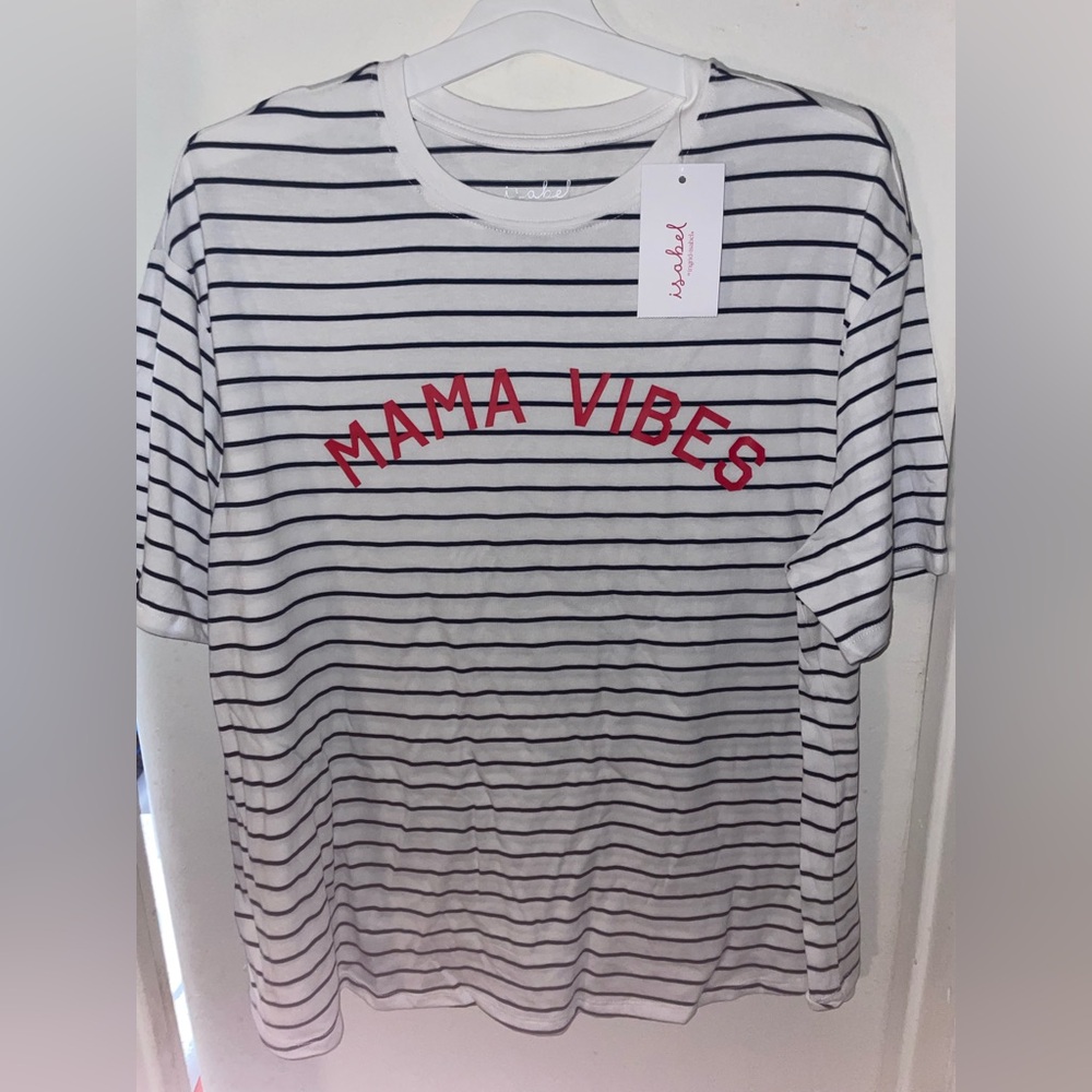 Ingrid & Isabel Navy and White Striped Tee NWT Ladies Size Medium Pre Pregnancy